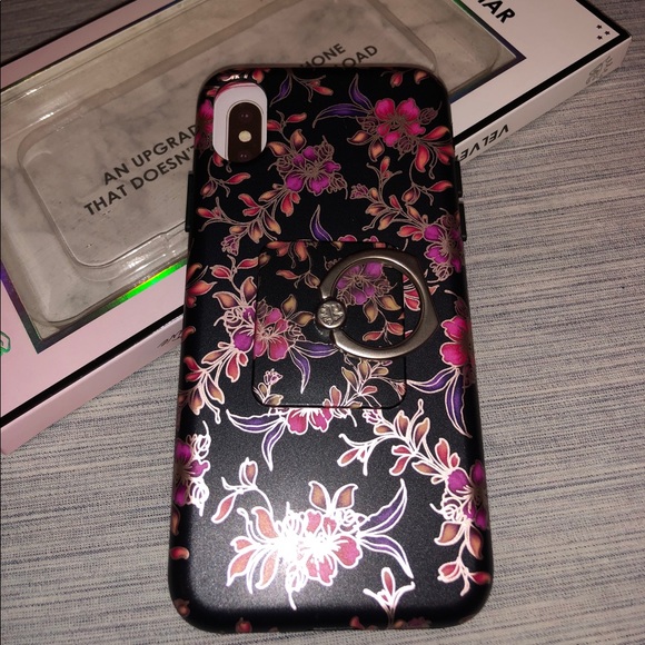 Velvet Caviar Midnight Floral Case & Grip - Picture 3 of 3